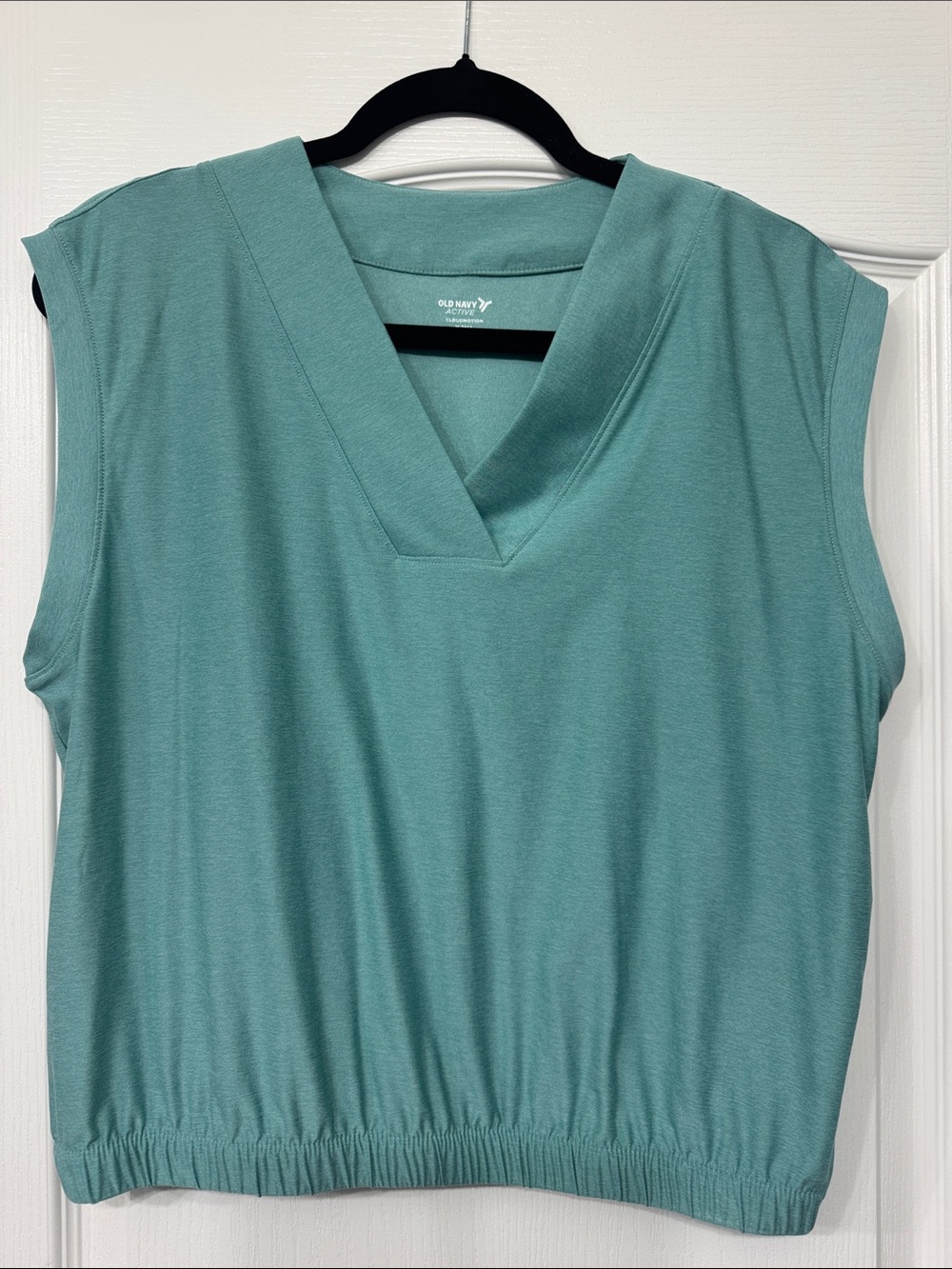 Old Navy Women's Teal V-Neck Sleeveless Top with Elastic Hem